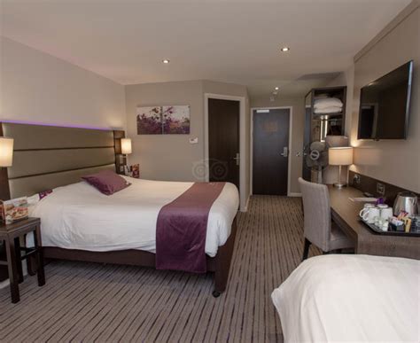 PREMIER INN CHRISTCHURCH WEST HOTEL (INGLATERRA): 289 fotos, comparação ...