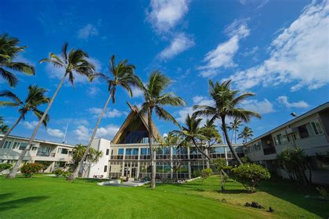 Maui Beach Hotel - Kahului, HI - Wedding Venue