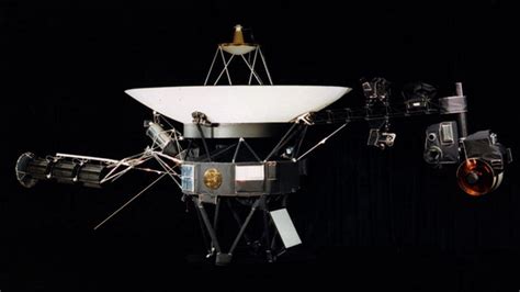 NASA's Voyager 1 Space Probe From the '70s Troubled by Mysterious ...