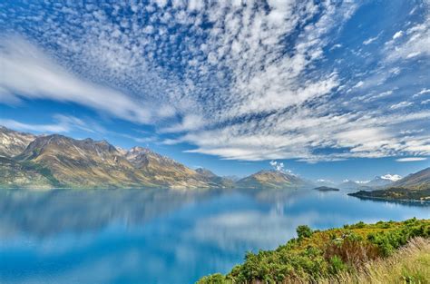 Lake Wakatipu : newzealand