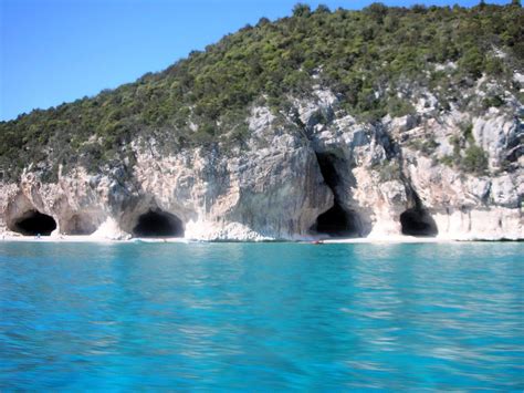 Cala Luna Beach (Gulf of Orosei, Sardinia) • Explore Mediterranean