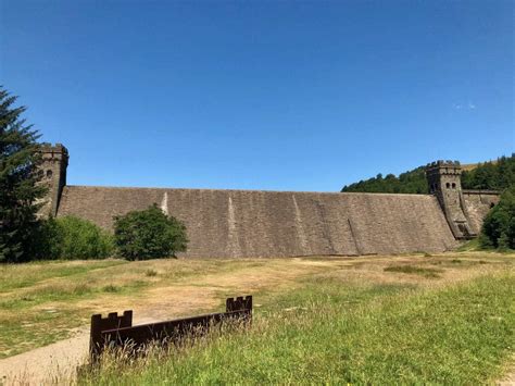 Wonderful Ladybower Reservoir | Peak District Beauty