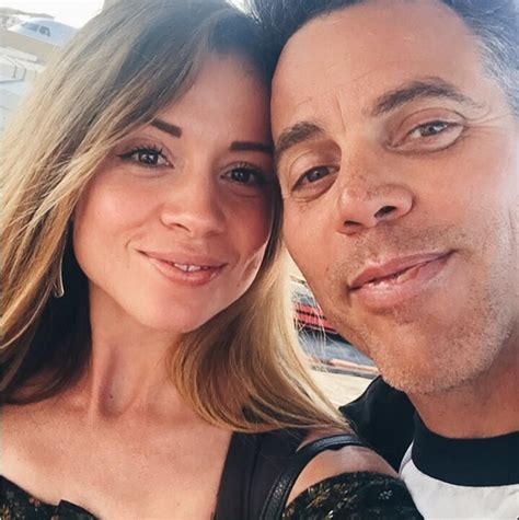 Steve-O engaged to girlfriend Lux Wright: "I'm so happy" - Reality TV World