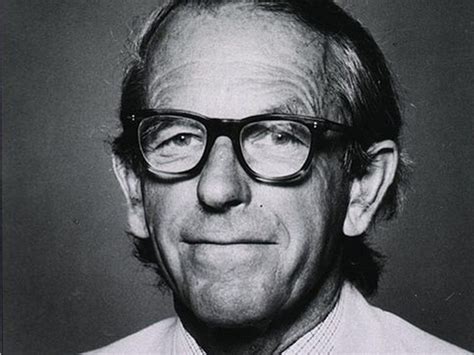 double-nobel-prize-winning-biochemist-fred-sanger-dies-at-95.jpg