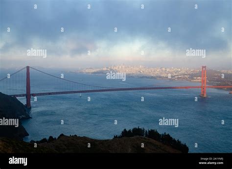 Golden Gate Bridge in fog Stock Photo - Alamy