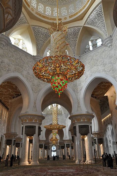 The Aweinspiring Inside Of The Sheikh Zayed Grand Mosque In Abu Dhabi ...