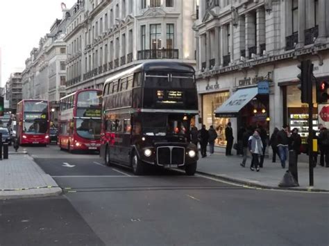 12 Best Bus Tours in London