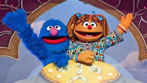 ‘Sesame Street’ live show teaches value of friendship