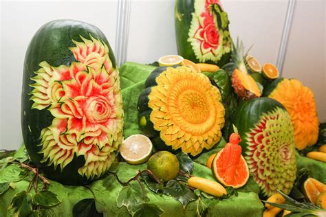 Fruit carving - Wikipedia