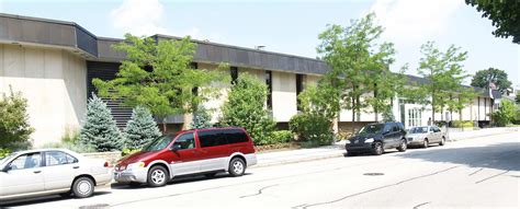 Arlington Heights Memorial Library - Arlington Heights, Illinois