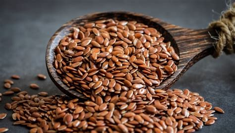 7 side effects of flax seeds that can impact your health | HealthShots