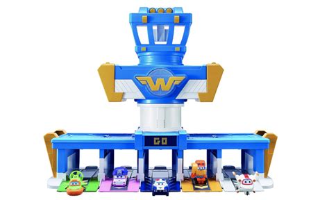 Amazon Markdown: Super Wings - Airport Adventures! - SAVE A LA MODE