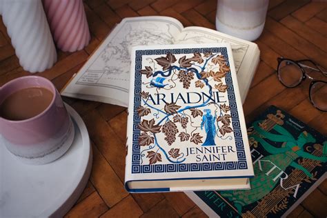 Book Review – Ariadne by Jennifer Saint – Yipee ki-yay, motherbooker