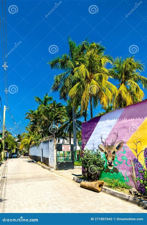 Street in El Tunco with Murals - El Salvador Editorial Photography ...