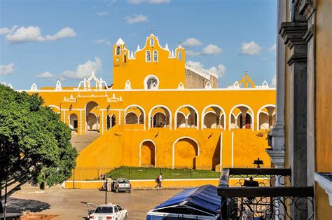 8 Reasons to Visit the Yellow City of Izamal, Mexico (2024)