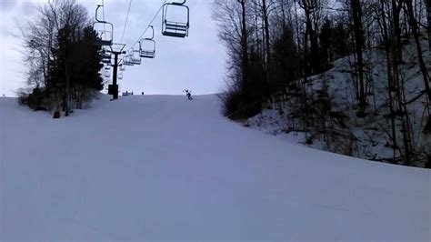 skiing in Toronto (Earl Bales Park) - YouTube