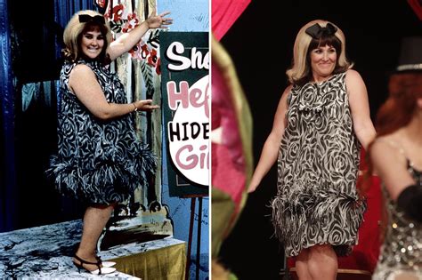 Ricki Lake rewears her 'Hairspray' costume after 34 years