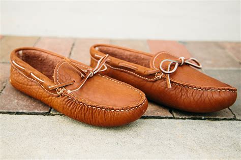 Mens Handmade Full Grain Bullhide Moccasin for Men