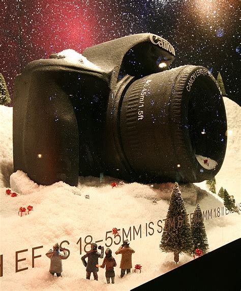 » Selfridges Christmas Shop Windows London!