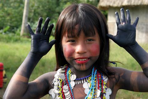 Embera, Photo by Yves Picq | ÊTRES HUMAIN.... | Colombia facts, Panama ...