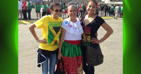 A house divided over Mexico vs. Jamaica semifinal game - Los Angeles Times