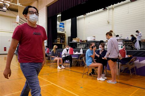 Chicago public schools will require masks for teachers and students