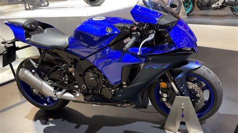 The Best Racing Bike ? 2023 Yamaha R1 - YouTube