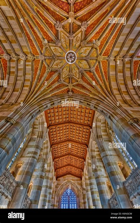 Yale University Sterling Memorial Library - Interior view of Collegiate ...