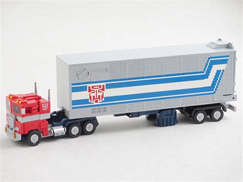 Hasbro Transformers Optimus Prime Auto-Converting Trailer With Roller ...