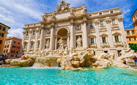 The Trevi Fountain: history and legends