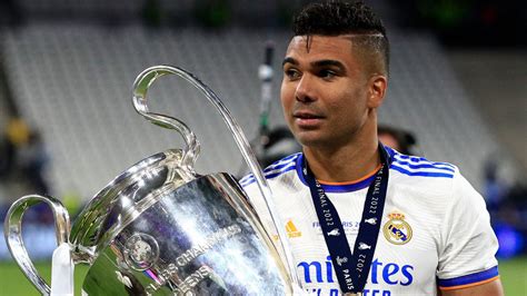 Transfer gossip: Casemiro and three more to snub Man Utd as Atletico ...