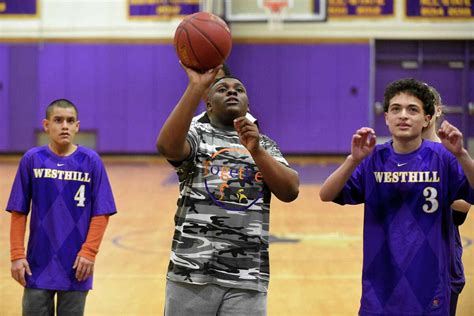 Stamford, Westhill Unified basketball teams play to the cheers at MLK ...