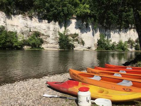 Castles And Scenery-Kayaking On The Dordogne River - France Travel Tips