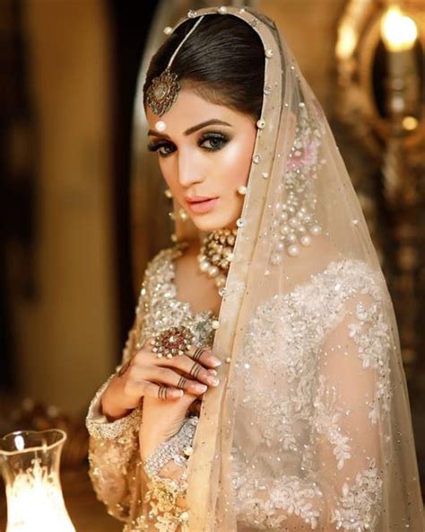 Latest Bridal Shoot Featuring Laiba Khan | Reviewit.pk