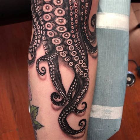 Hydra Tattoo Collective on Instagram: “Some octopus tentacles By ...