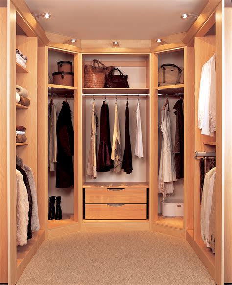 Walk in closet designs plans - remove the old shove things in attitude ...