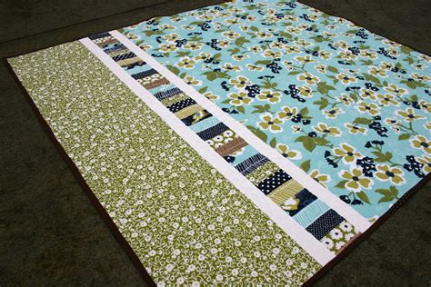 quilt back. This, but with a chevron strip instead of the rectangles ...