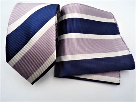 BLUE/SILVER STRIPED TIE & POCKET SQUARE