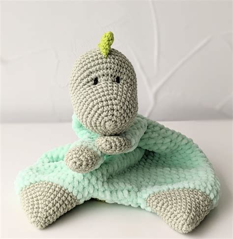 Cuddly Dinosaur Comforter Pattern – Olives Toy Box