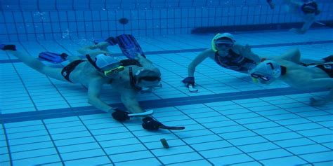 Underwater Hockey Rules: How to Play, Basic Rules - Sportsmatik