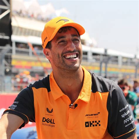 Daniel Ricciardo F1 - Leeann Herrington