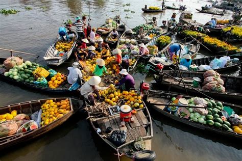 Cai Rang floating market in Mekong Delta