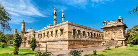 Champaner Pavagadh Archaeological Park | Incredible India