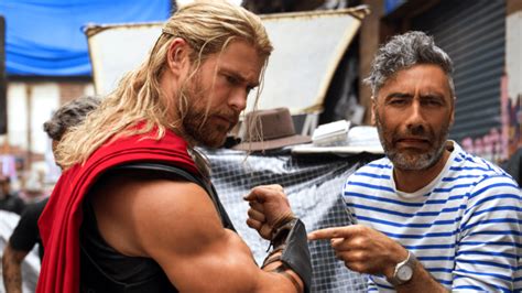 Taika Waititi to Host "Thor: Ragnarok" Watch Party Tonight ...