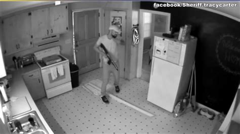 Robber armed with rifle caught on camera breaking in to home - ABC13 ...