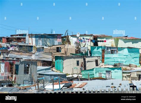 Khayelitsha Slum Stock Photos & Khayelitsha Slum Stock Images - Alamy