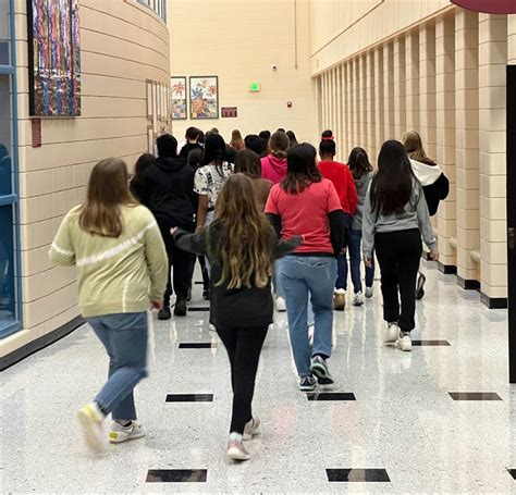 Wea Ridge Middle School participates in ‘A Million Steps for Martin’