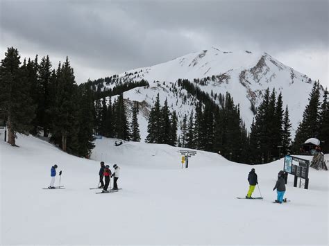 Aspen Highlands Review - Ski North America's Top 100 Resorts