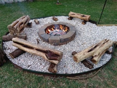 8 Fire Pit Seating Ideas for Every Occassion