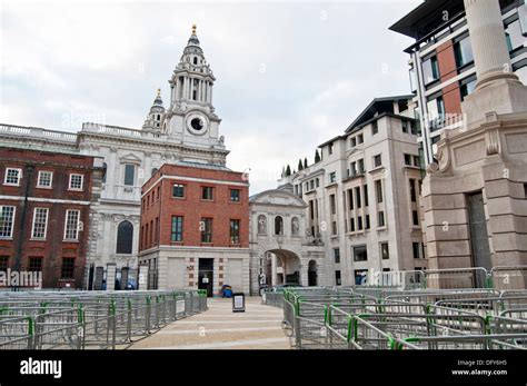 Paternoster Square, London Stock Photo - Alamy